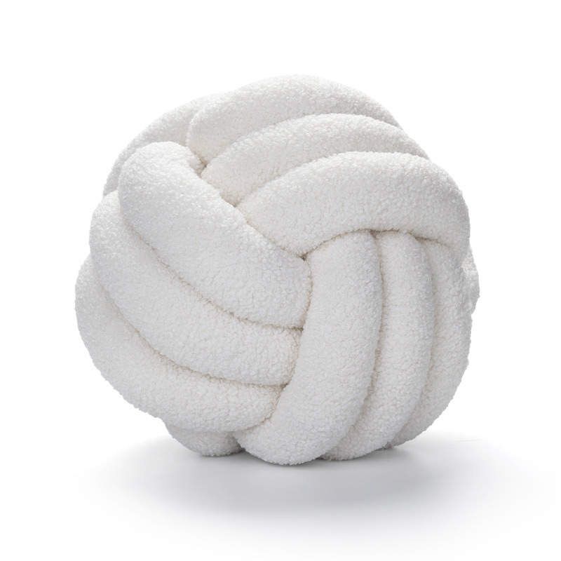 Virago Knot Pillow Ball